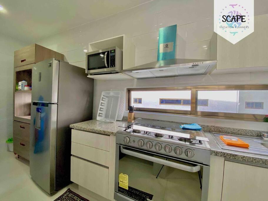 Ferienhaus Ideal & Calido De 3 Pisos Roof & Gym *